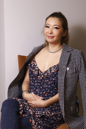 亚洲人妻中文手机版，文化、技术与市场的交汇点亚洲人妻中文手机版视频