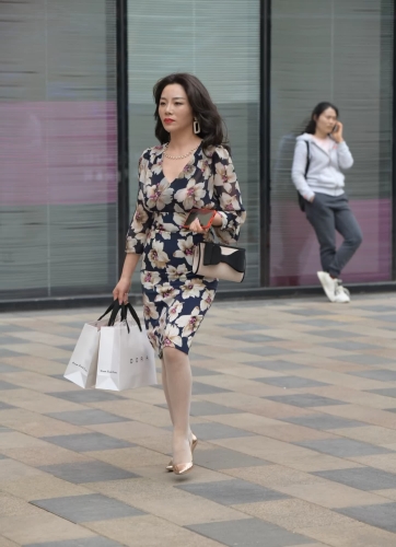 亚洲与欧美熟女文化对比，日韩熟女的独特魅力