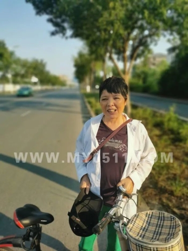 无码人妻永久免费视频揭秘无码人妻免费视频，隐私与诱惑的交织