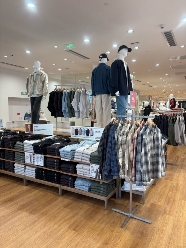 久久精品亚洲日本，文化交流与时尚新风尚久久精品亚洲日本绯
