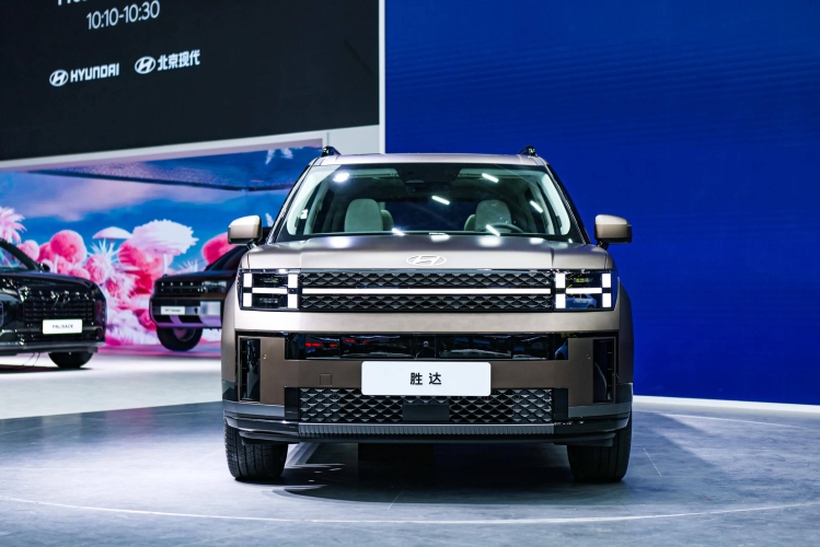 欧美亚洲精品suv
欧美亚洲精品SUV，引领未来出行新风尚