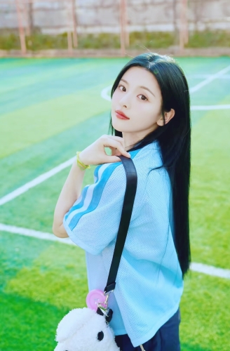 国产美女久久久久国产美女久久久久，美丽绽放，魅力无限
