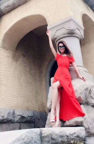 揭秘人人妻现象，网络热潮背后的社会影响人人妻人人人妻人人人妻踫碰_第01集