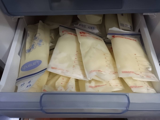 国产精品出奶水一区二区三区国产精品出击，奶水一区、二区、三区热潮