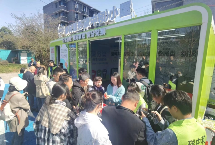 国产A∨无码专区，引领行业新风尚