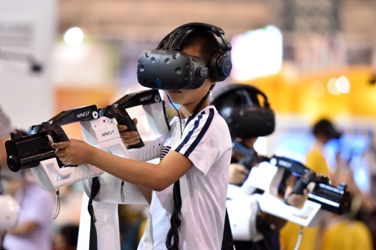 国产精品区上线VR体验，探索虚拟现实的新世界